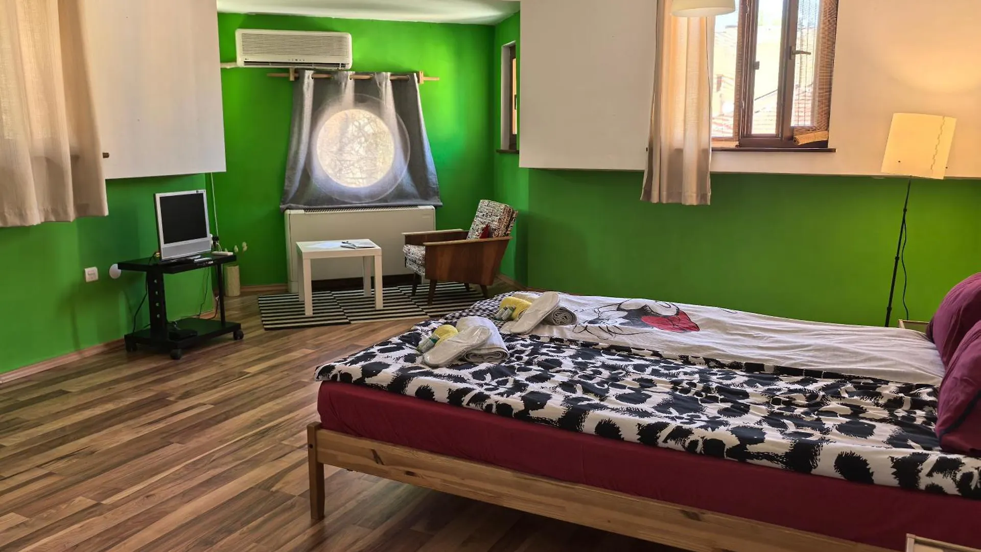 Casa de hóspedes 4 Rooms Plovdiv